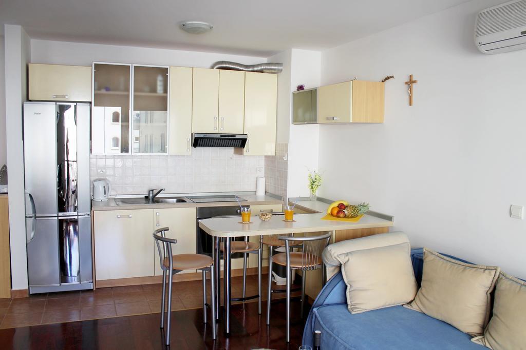 Apartment Beachfront Makarska Zewnętrze zdjęcie